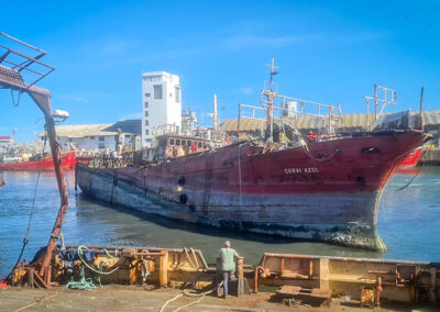 Puerto de Mar del Plata recupera 1.400 metros de frente operativo tras el envío a desguace del pesquero Coral Azul