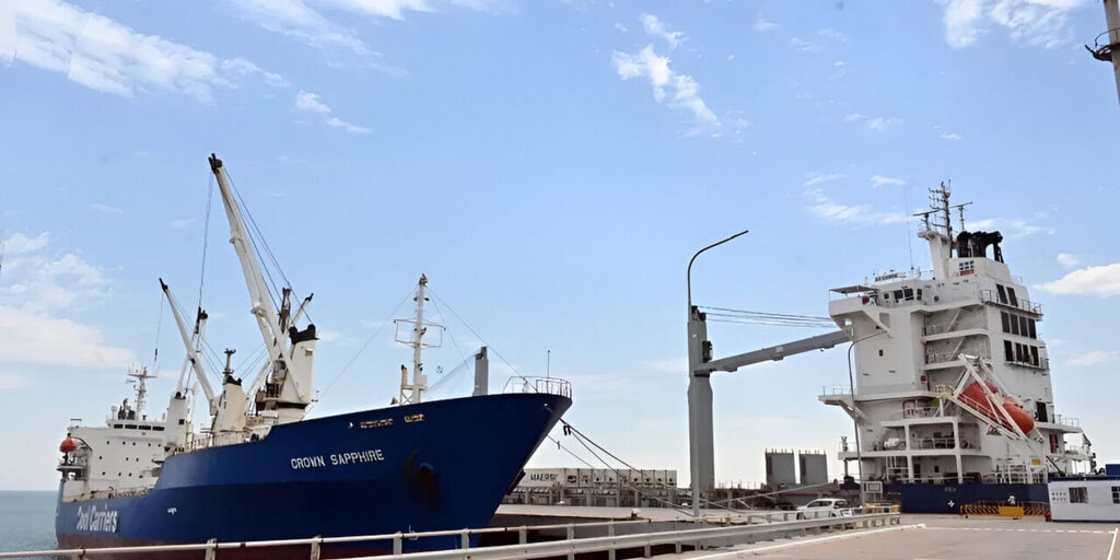 San Antonio Este abre la temporada marítima de exportación frutícola 2026