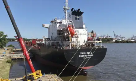 Tandanor realizó en muelle tareas de mantenimiento al petrolero PAULINO C y agilizó su regreso a operación