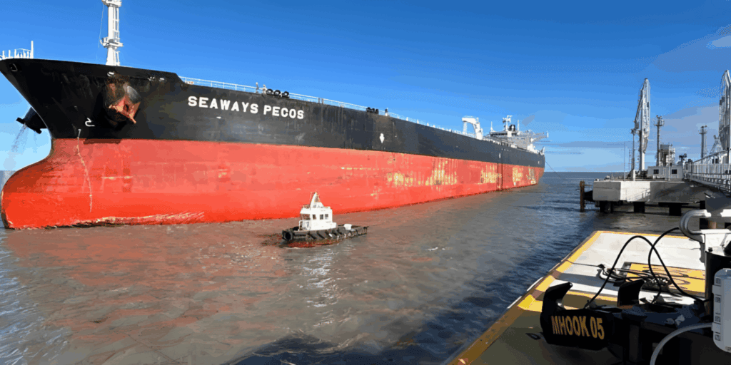 Puerto Rosales y Caleta Córdova, claves en una nueva exportación de crudo a Estados Unidos