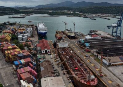 Canal de Panamá: China reacciona con dureza tras la caída de la concesión a CK Hutchison