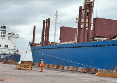 Siderurgia y logística integrada: TPR profundiza su rol en el sistema fluvial