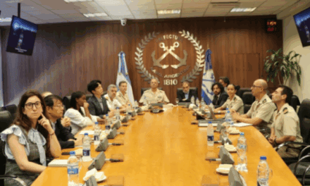 Prefectura Naval presentó su estrategia de control contra la pesca ilegal en el Atlántico Sur