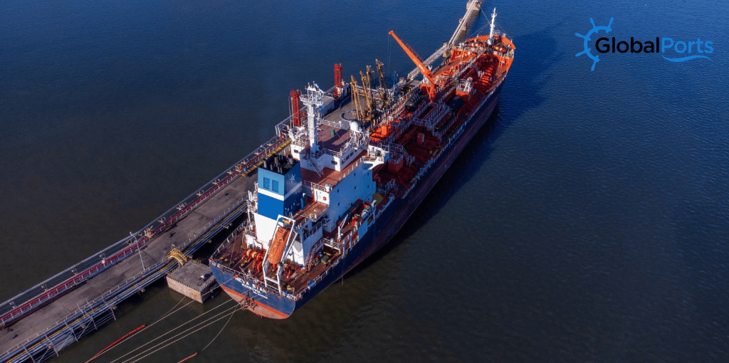 Puerto de Bahía Blanca: fuerte operatoria con granos, fertilizantes y combustibles