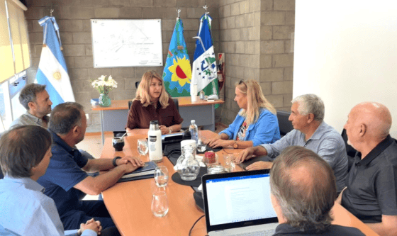 Dock Sud acelera su agenda institucional con empresas, permisionarios, sindicatos y la industria naval