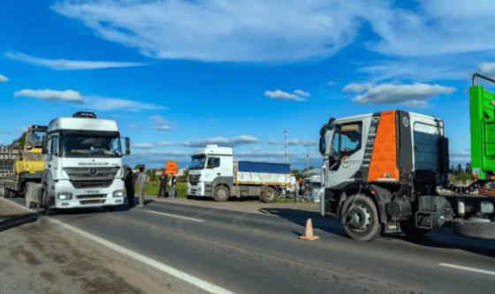 Crisis logística en Argentina: El conflicto del transporte escala y compromete la exportación de granos