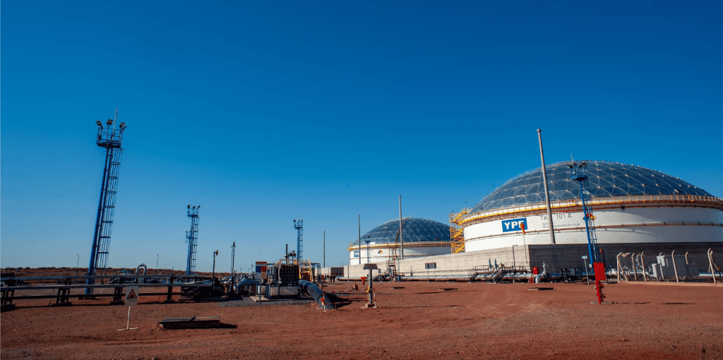 YPF lanzó LLL Oil: USD 25.000 millones en Vaca Muerta para exportar petróleo por más de USD 100.000 millones