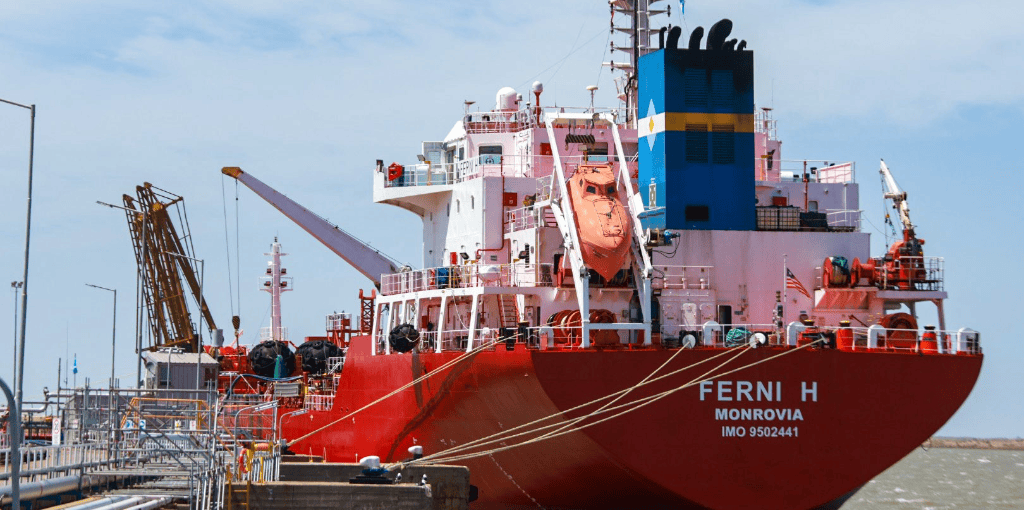 La Posta para Inflamables del Puerto de Bahía Blanca moviliza 15.000 toneladas de nafta