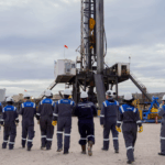 Un nuevo récord de gas seco en Vaca Muerta pone a prueba la infraestructura de exportación