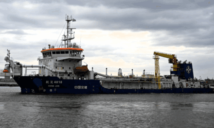 ANP recurre a la draga china Hang Jun 4018 para sostener el dragado del puerto de Montevideo