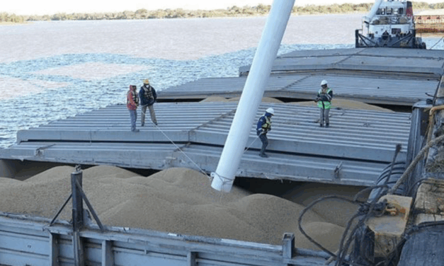 Puerto de Santa Fe: nuevo embarque de 8.000 toneladas de soja consolida su reactivación operativa