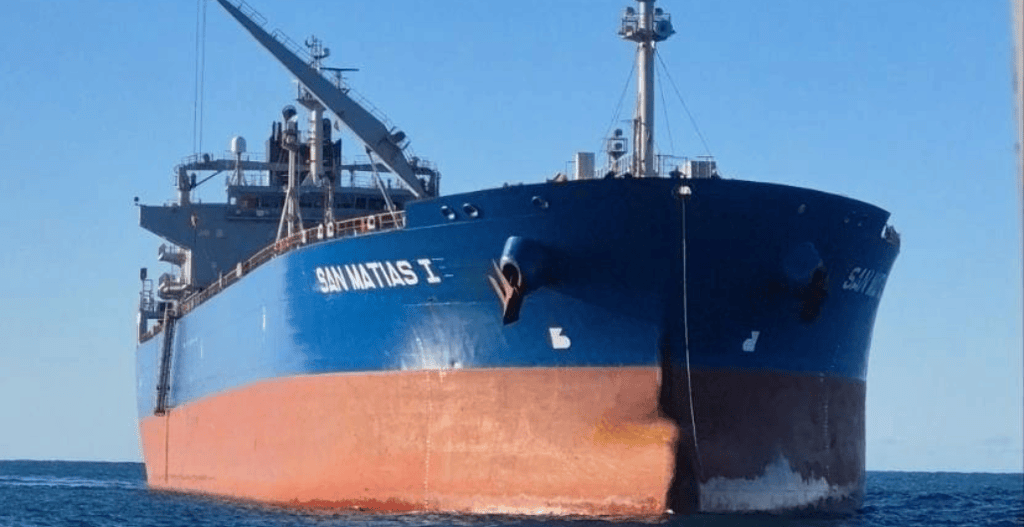 San Matías I amarró en Puerto Rosales tras el tramo Golfo San Jorge–Puerto Rosales bajo time charter con YPF