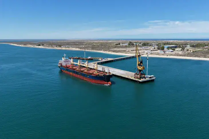 El financiamiento de Argentina LNG define el cronograma de las obras portuarias en el Golfo San Matías