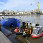 El Alpha-Crux escora en el Puerto de Montevideo y activa el protocolo ambiental de la ANP