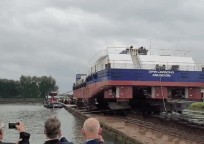 Empujador fluvial para la Hidrovía Paraguay-Paraná: 5.400 HP y 1,95 metros de calado