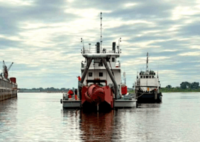 Así funciona la draga DRM-5 en el río Paraguay