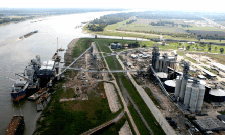 LDC celebra los 20 años del complejo agroindustrial y portuario de Timbúes
