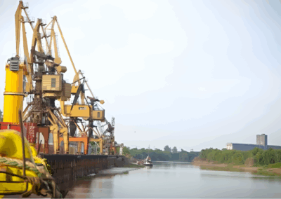 Muelle YPF de Barranqueras: el combustible que multiplicó por siete sus descargas en un año