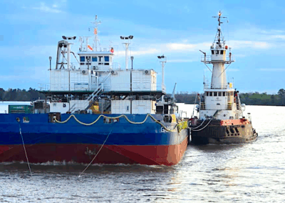 La barcaza Gabrielle se dirige hacia el Golfo San Matías para sumarse a nuevas operaciones offshore