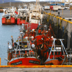 Pan American Energy le encargó a Prelast 96 defensas para tres muelles de Puerto Caleta Paula
