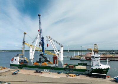 Grúa Liebherr LPS 550: Marsa Maroc estrena en Casablanca la primera de África