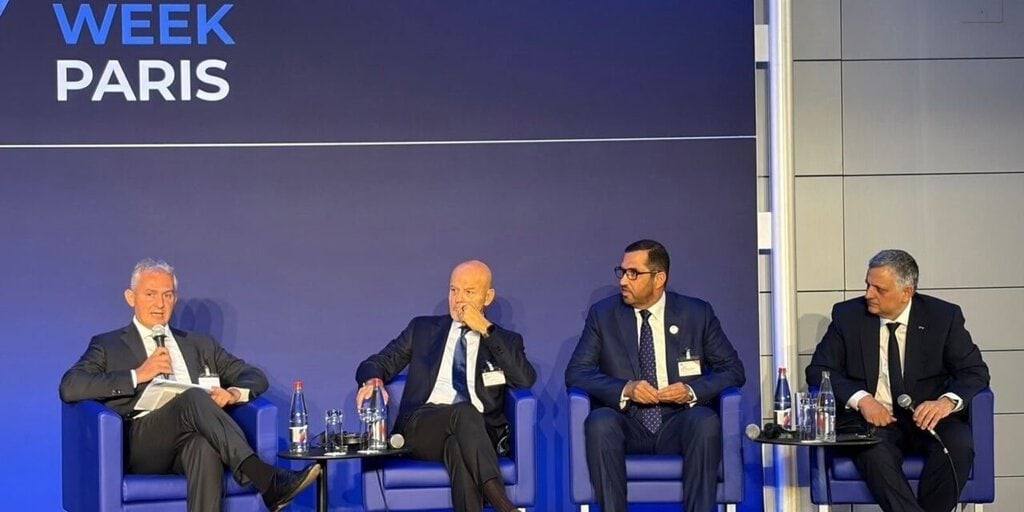 FID de Argentina LNG: YPF, Eni y XRG firmarán la decisión final de inversión el 26 de noviembre