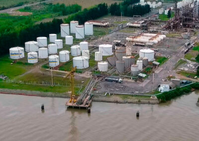 Carboclor obtiene la habilitación de su puerto en Campana tras cinco años de trámite