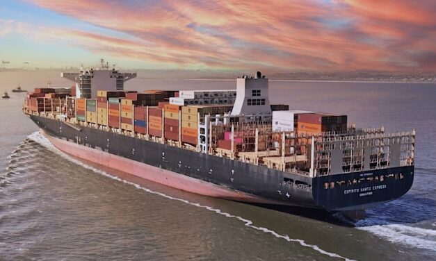 Hapag-Lloyd confirma incendio y abandono del portacontenedores «Espirito Santo Express» en el Atlántico Sur