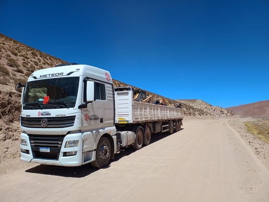 Logística Blumer y Agetsa se unen para integrar transporte, aduana y comercio exterior
