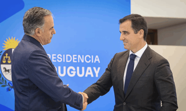 Data centers en Uruguay: el cálculo que separa los 350 MW solares de los 200 MW de carga