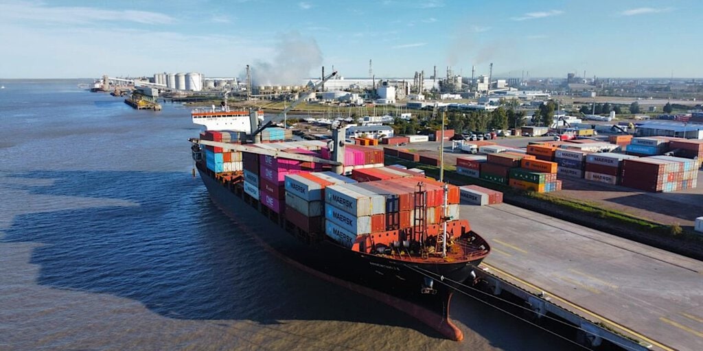 Obras en puertos argentinos: qué se licita, qué se construye y quién lo paga