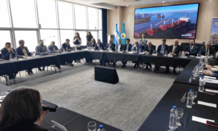 Antes de duplicar su carga, el puerto de Bahía Blanca ordena el territorio que lo abastece