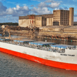 Puerto Quequén arranca la semana con tres buques en operación y dieciséis más en camino