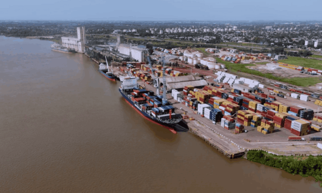 La terminal de contenedores del Puerto de Rosario roza en nueve meses el volumen de todo 2025